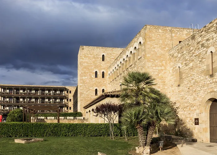 Parador De Tortosa