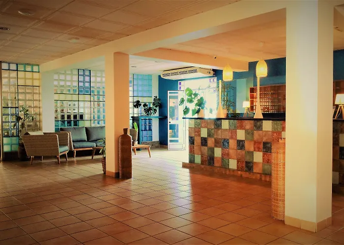 Hotel Ayamontino
