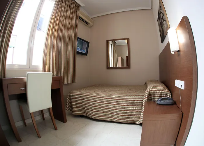 Hostal Atocha Almudena Martin
