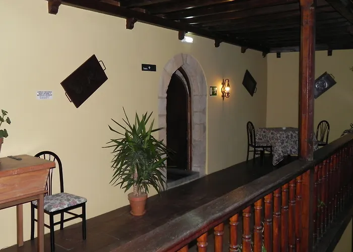 Hotel Castillo Valdés Salas