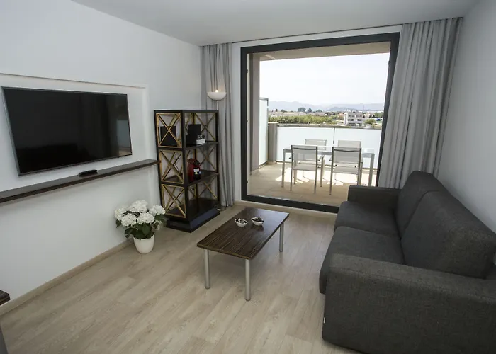Aparthotel Playa Oliva