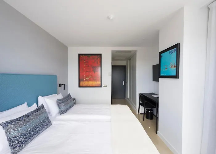 Hotel Tahiti Es Pujols