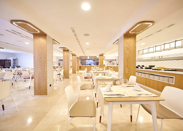 Mll Mediterranean Bay - Adults Only El Arenal 