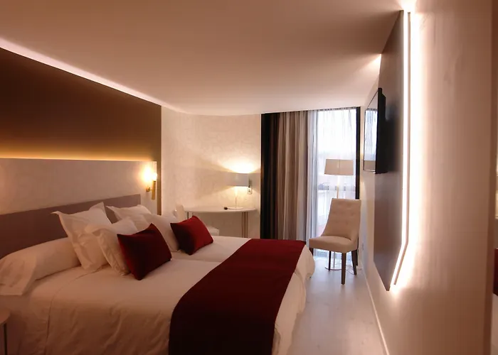 Hotel Cardenal Monforte De Lemos