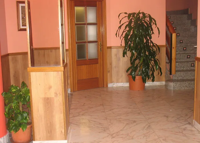 Hotel Reyes De León