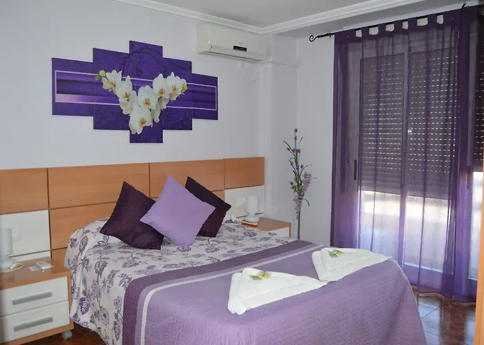 Hostal Carrizo Elda