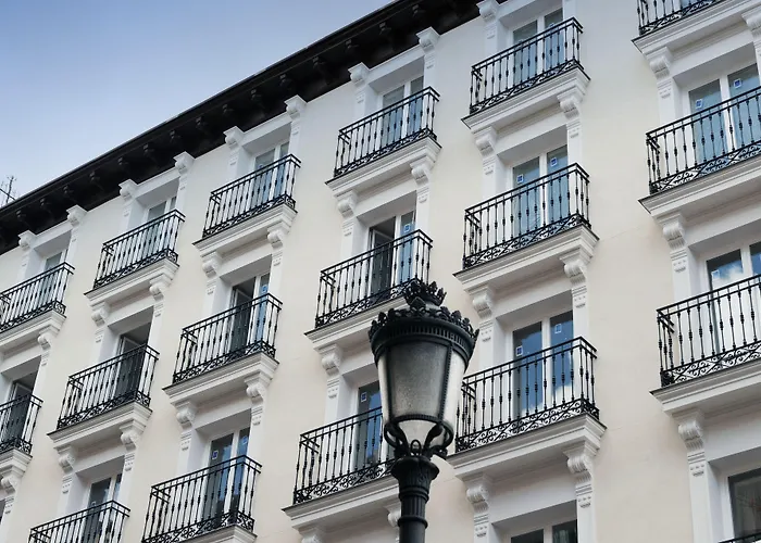 Mh Apartments Central