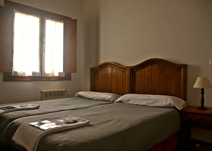Hotel La Wave Surf House & School Somo