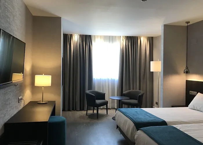 Hg City Suites