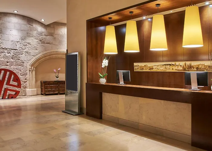 NH Collection Palacio de Burgo