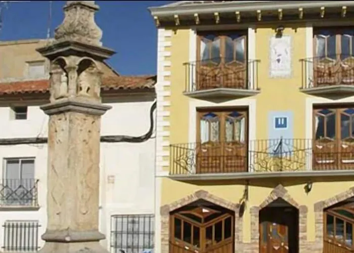 Hostal Las Grullas Tornos