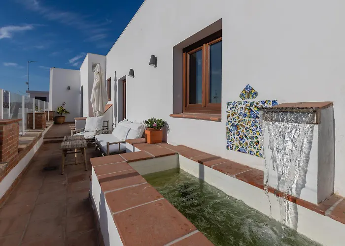 La Ermita Suites - Único Monumento De