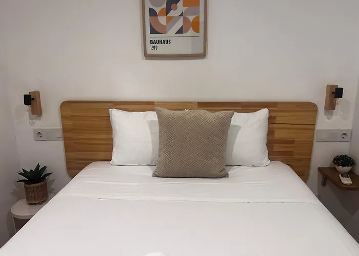 Marisol - Self Check-In Guesthouse - Adults Only