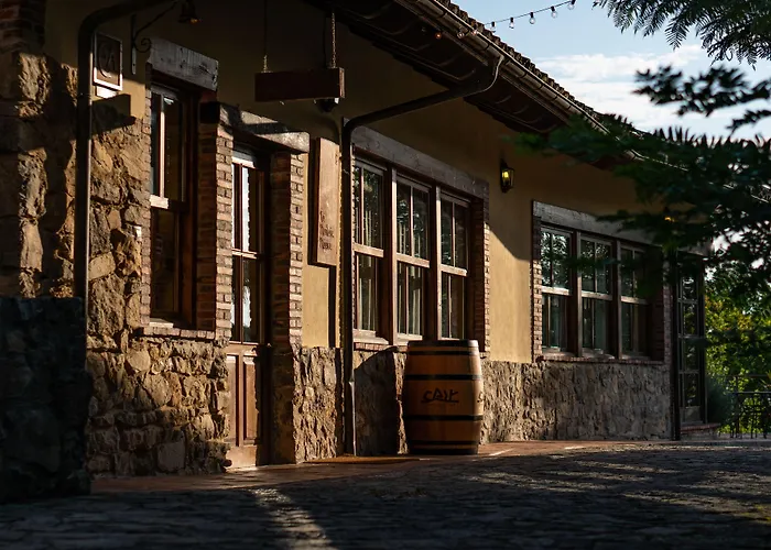 La Montaña Mágica Hotel Rural Vibano