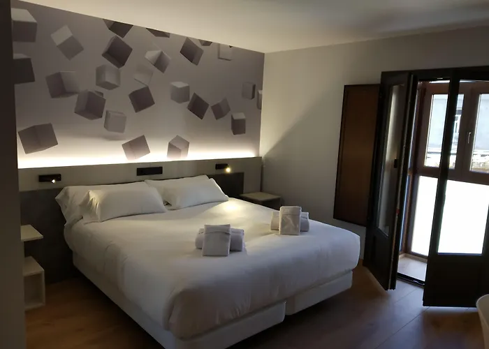 Hotel NERU con Encanto León