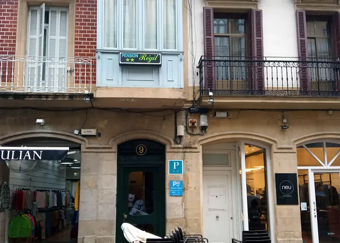 Pensión Régil