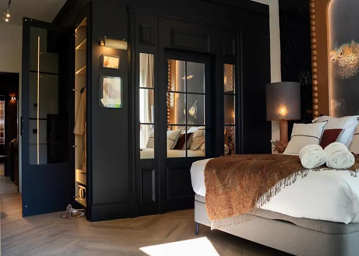 Boada Riera - The Roomsbyreini