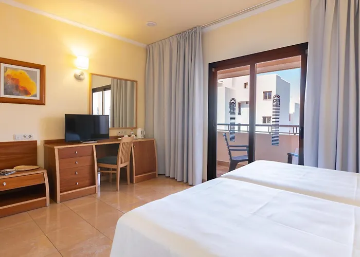 Invisa Hotel La Cala (Adults Only) Santa Eulalia del Río