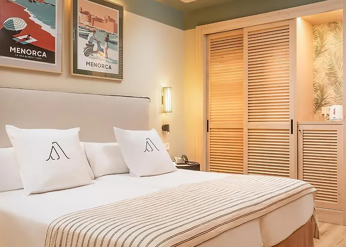 Artiem Capri Hotel Mahon 