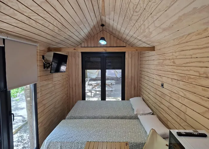 Y Glamping