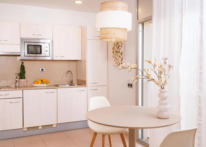 Apartamentos Porta Coeli Castelldefels
