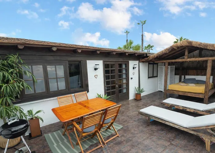 Finca De Arrieta Village - Yurts And Stone Cottages - Shared Pool - Walking Distance To Arrieta Beach - Off Grid Tabayesco