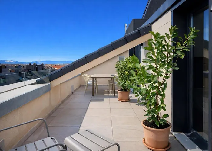 Aparthotel Libere Vitoria