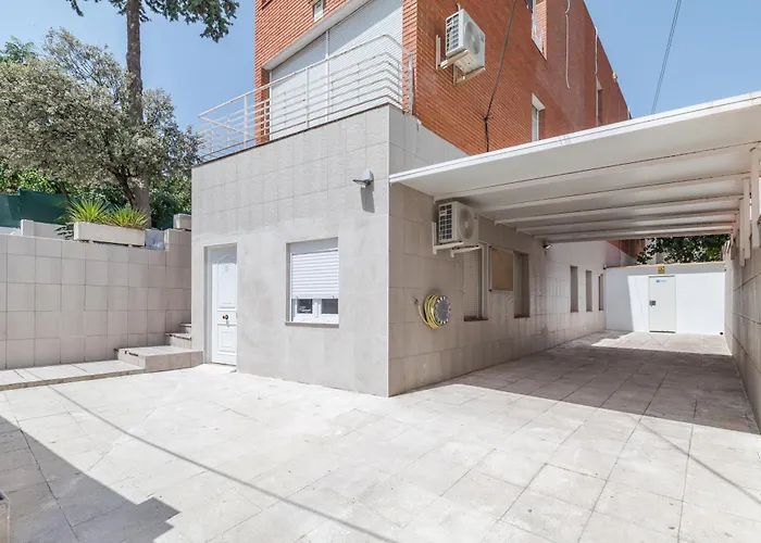 AYZ Joaquín Pol - Auto check-in property