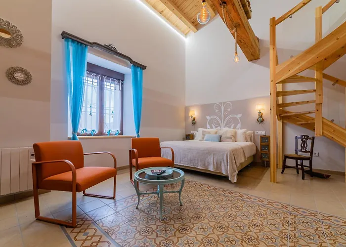 Hotel El Jaraiz de Don Marciano Villaverde de Medina