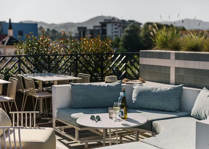 Social Hub Extended Stay
