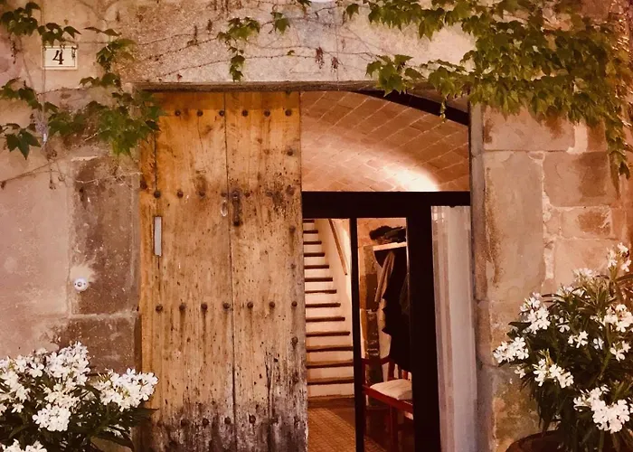 Bed and Breakfast Casa Migdia Sant Jordi Desvalls