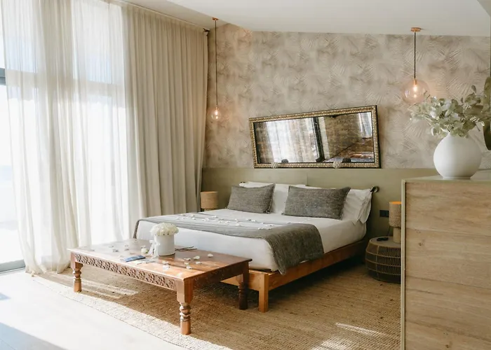 Hotel Playa Grande By Tropical (Adults Only) Gavà