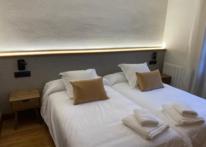 Hostal Restaurante Casa Santamaria Doneztebe