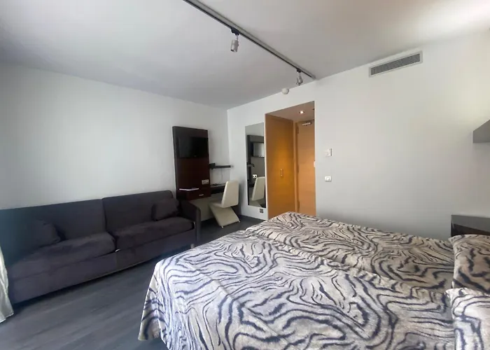 Hotel 9 Sant Antoni Only Adults Ribes De Freser