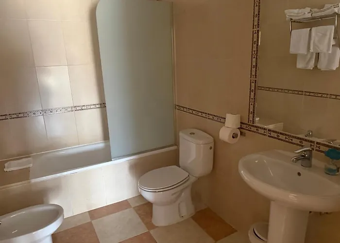 Hostal Cabañas Carboneras de Guadazaón