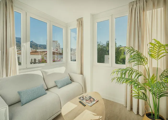 Beneste Nerja Hostal