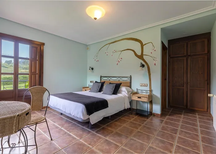 Hotel Rural La Lluriga