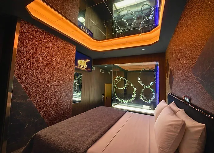 V Hotel