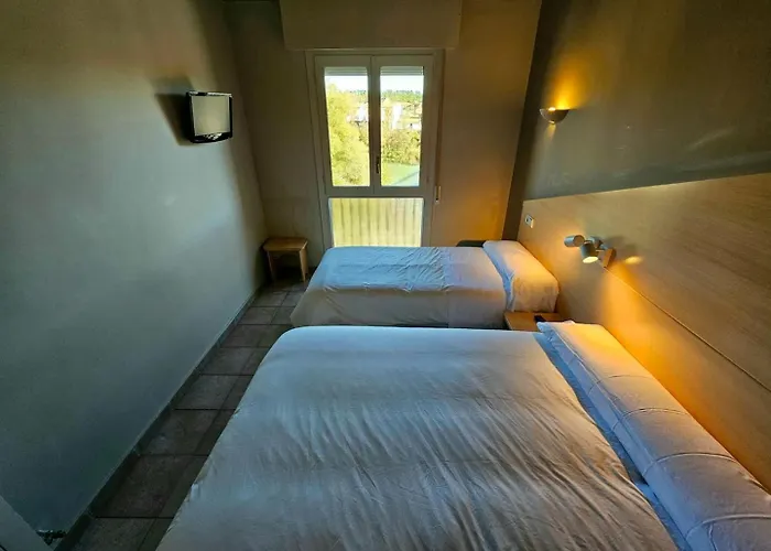 Hostal JP y Estudios Sangüesa