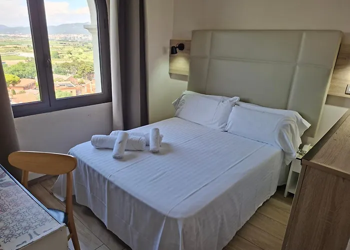 Hotel El Castell Sant Boi de Llobregat