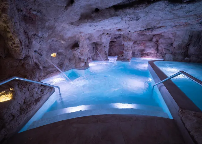 Gran Hotel Balneario De Puente Viesgo