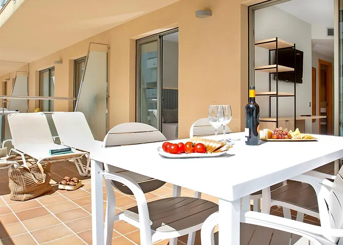 Aparthotel Odissea Park Santa Susanna