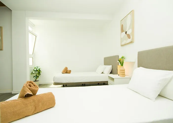 Los Alonsos - Open Mall - By AZ Rentals Arrecife 