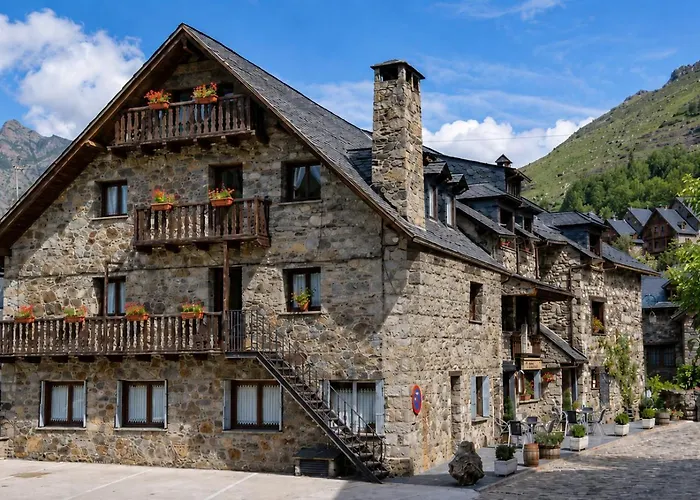 Hostal Rural Sant Climent - Habitacions I Apartaments