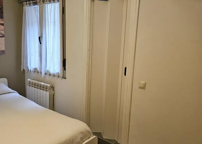 El Vasco Rooms