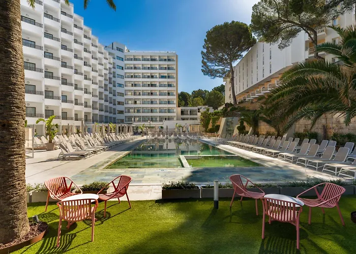 Hotel Vibra Beverly Playa