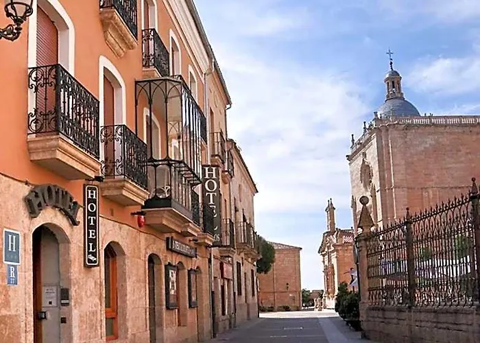 Hotel Arcos Catedral
