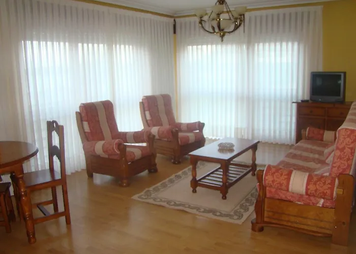 Apartamentos Peña Mar Castropol