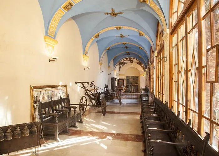 Alojamiento Turistico La Tinaja Requena