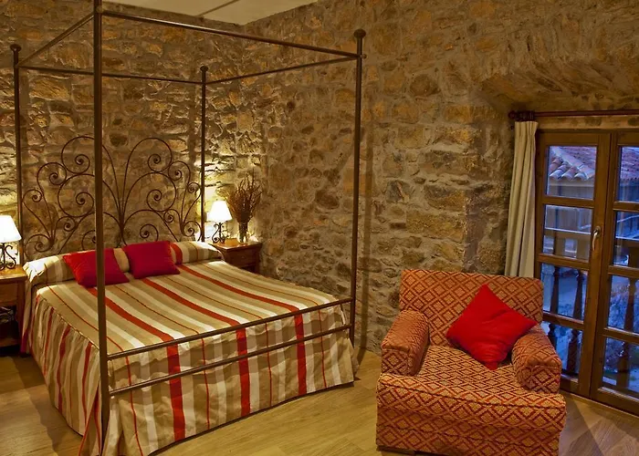 Hotel Casona Cuervo San Tirso de Candamo